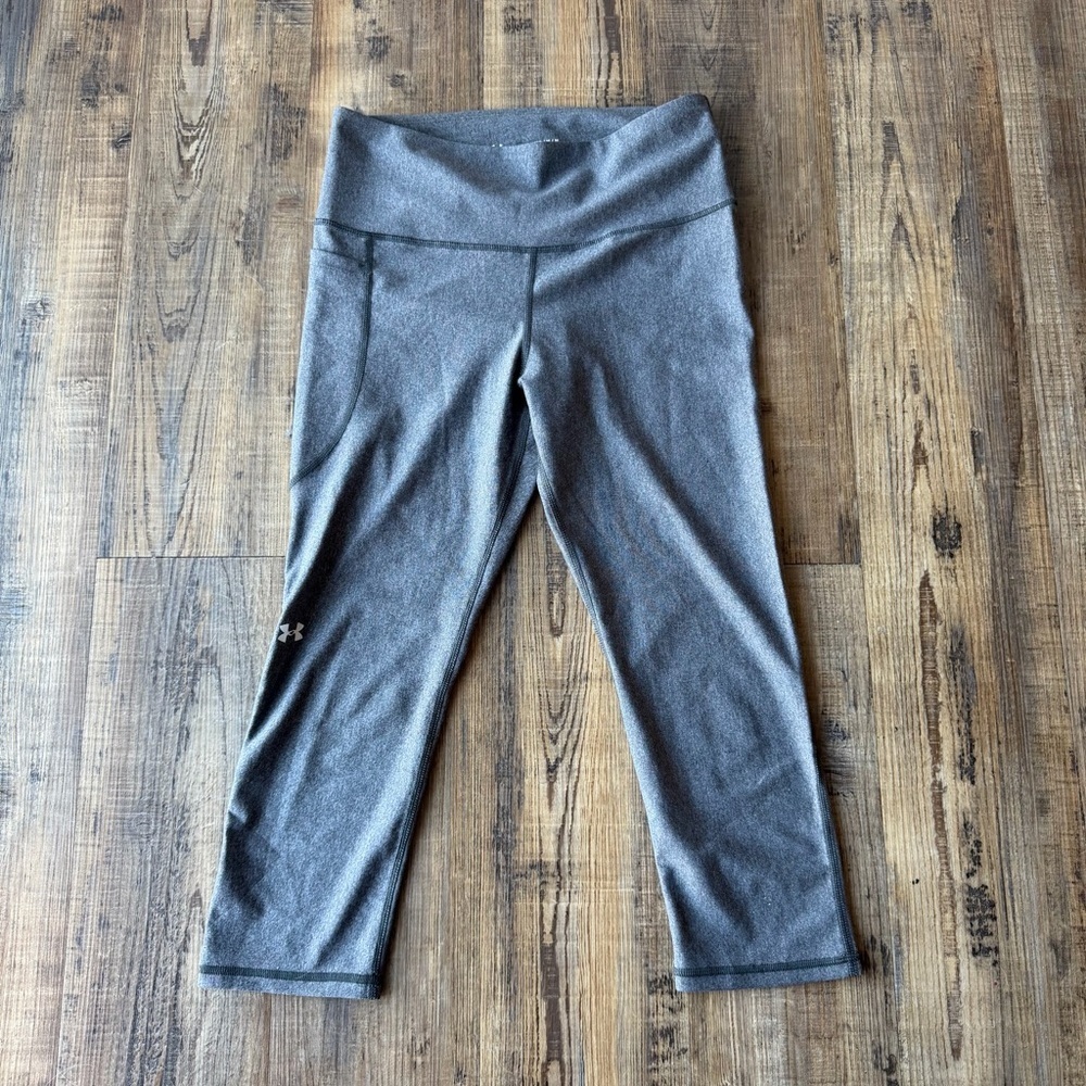 Under Armour HeatGear Grey Compression Cropped Leggings Activewear Womens Md
